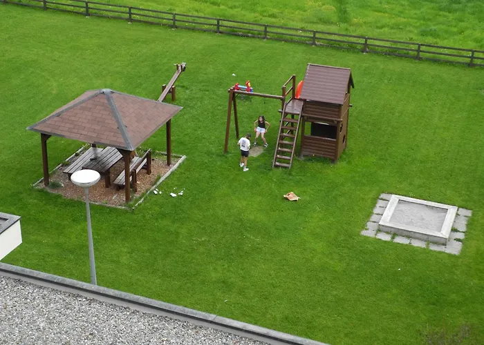 Cosy 3.5 Piece A Täsch