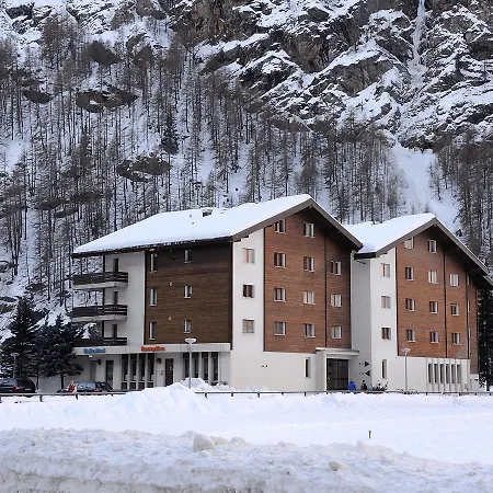 Cosy 3.5 Piece A * Täsch